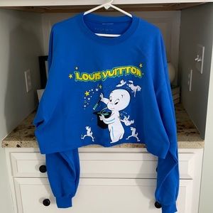 Mega Yacht crew neck